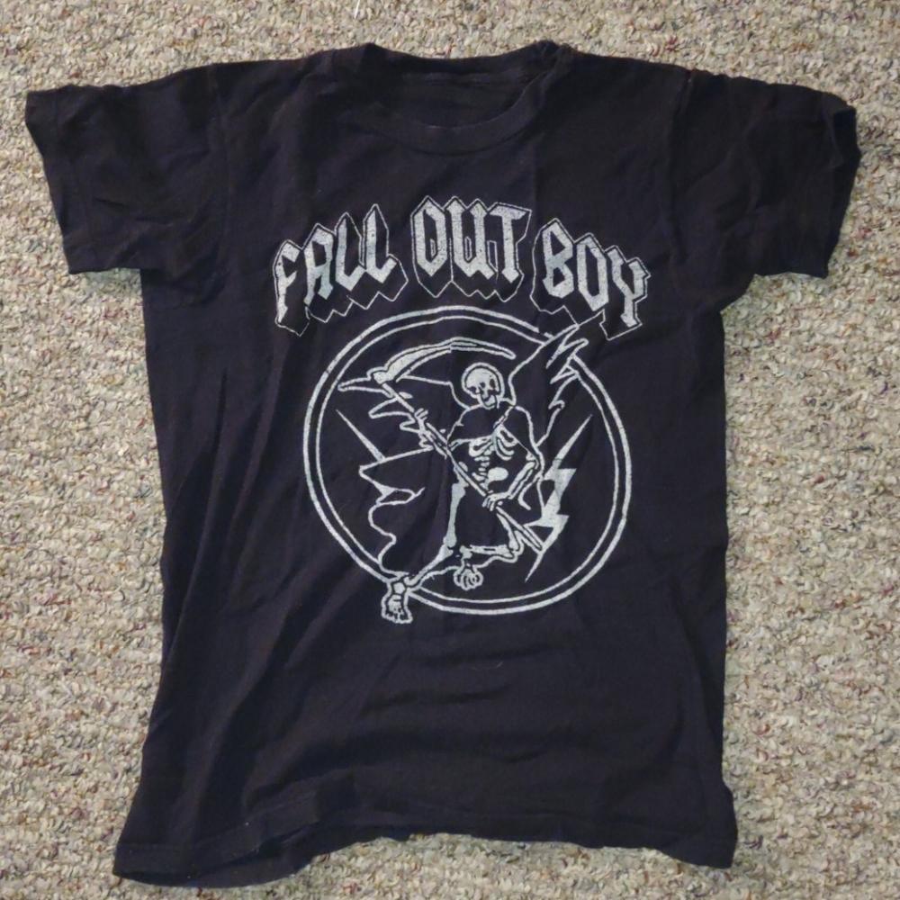 Fall out boy T shirt